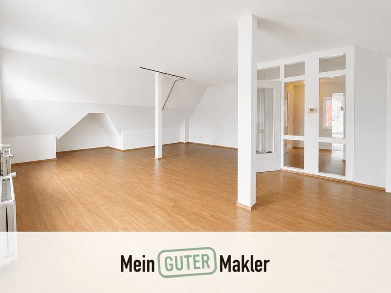 Stilvolle 2-Zimmer-Wohnung mit 89 m², großem Bad und viel Platz in zentraler Lage von Brake